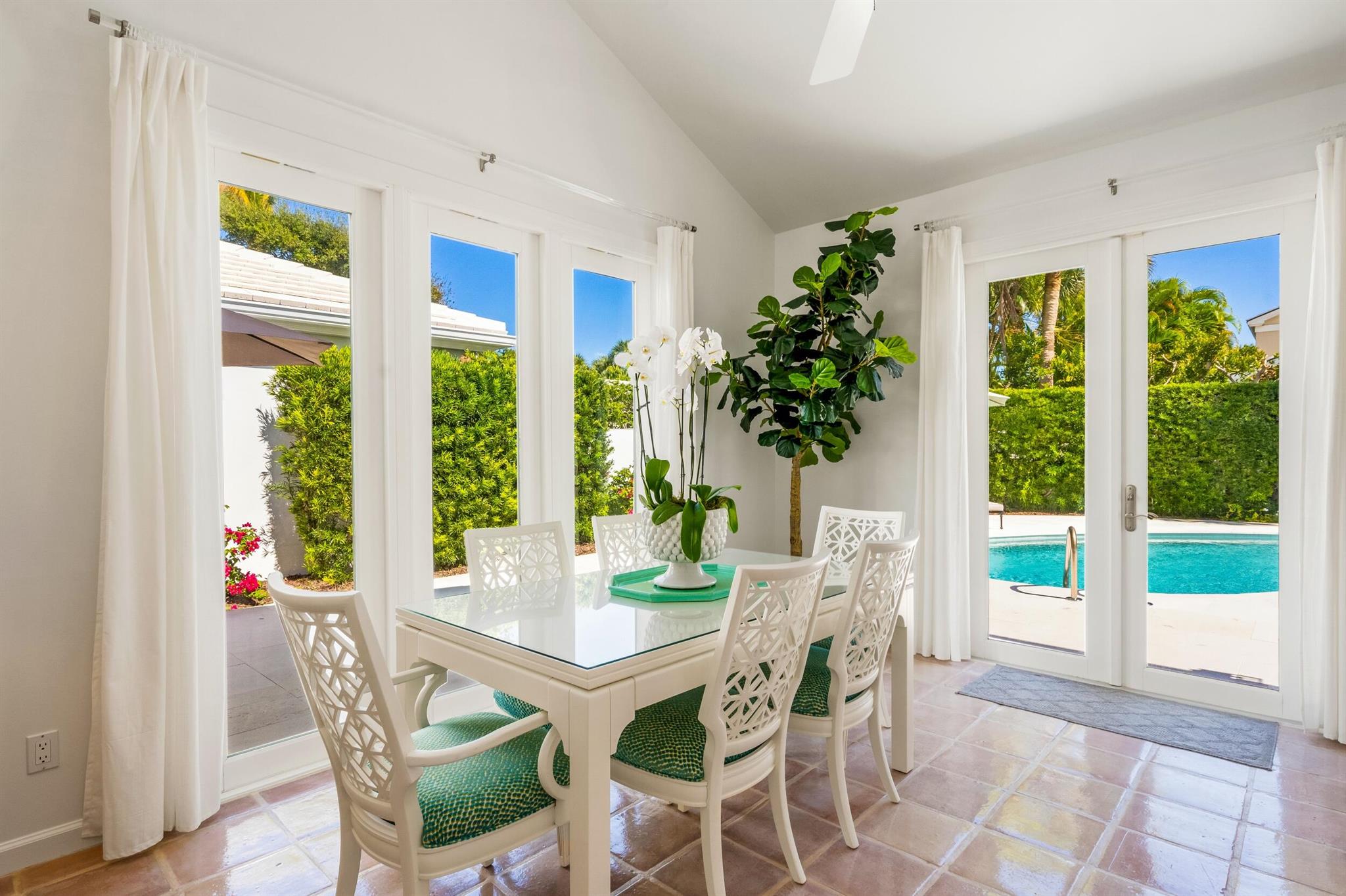 SEA FOREST COURT SUBDIVIS - Residential