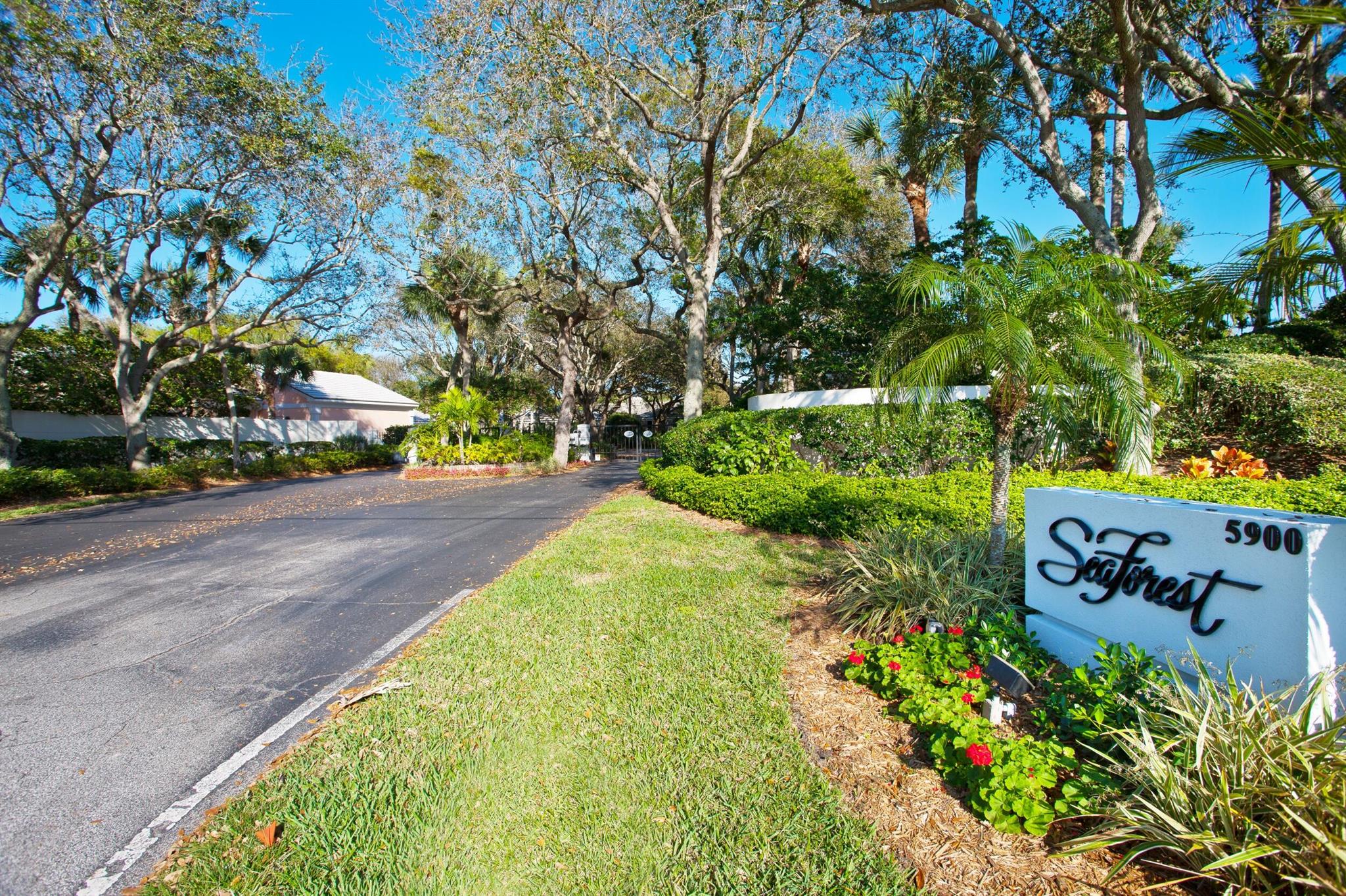 SEA FOREST COURT SUBDIVIS - Residential