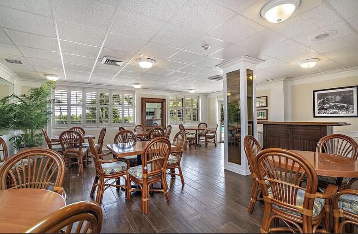 PORTOFINO SOUTH CONDO ESTATES OF SOUTH PALM BEA - Residential Lease