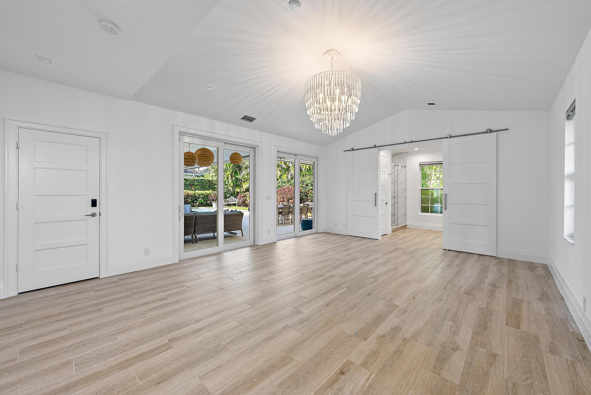 JUPITER INLET BEACH COLON - Residential