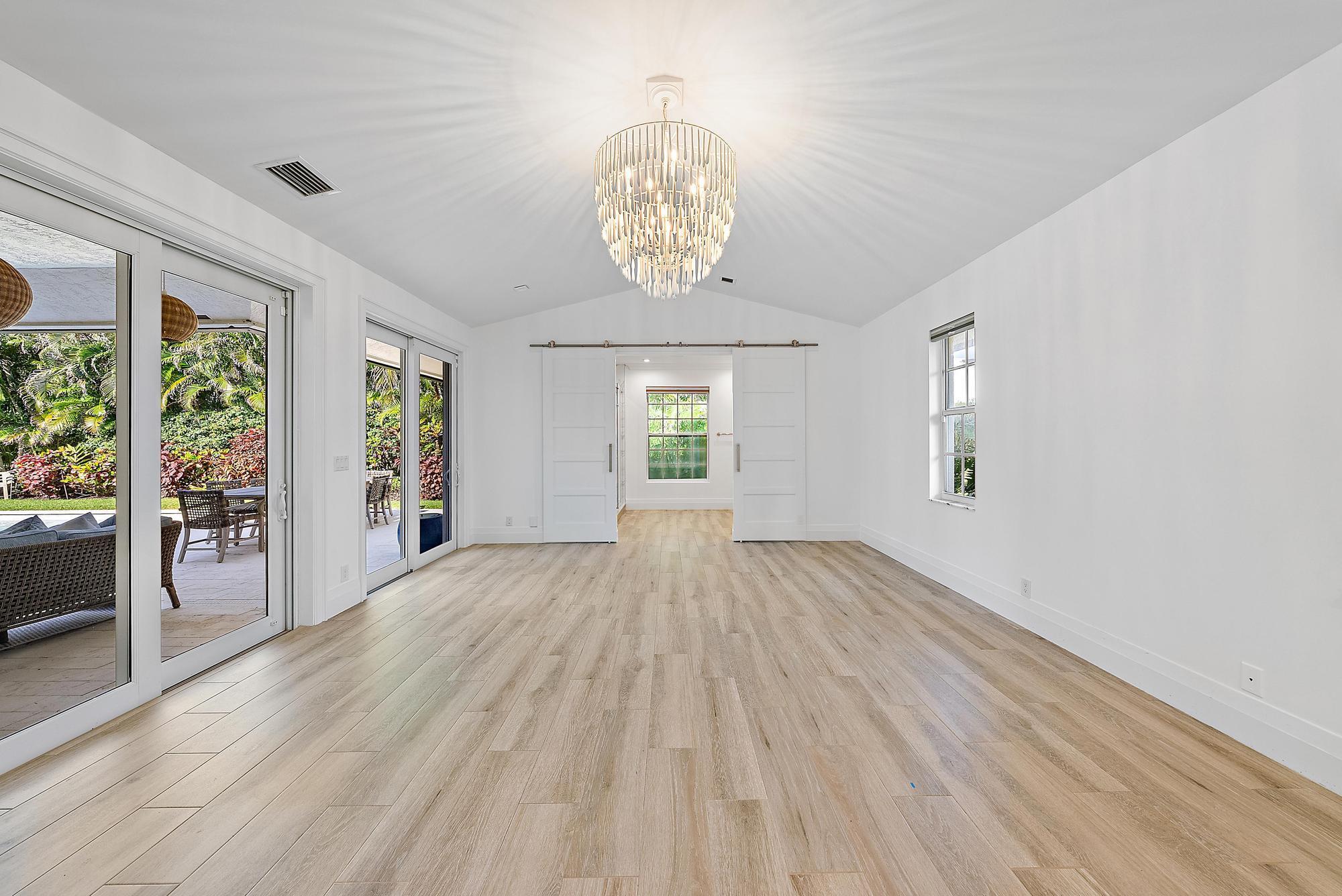 JUPITER INLET BEACH COLON - Residential