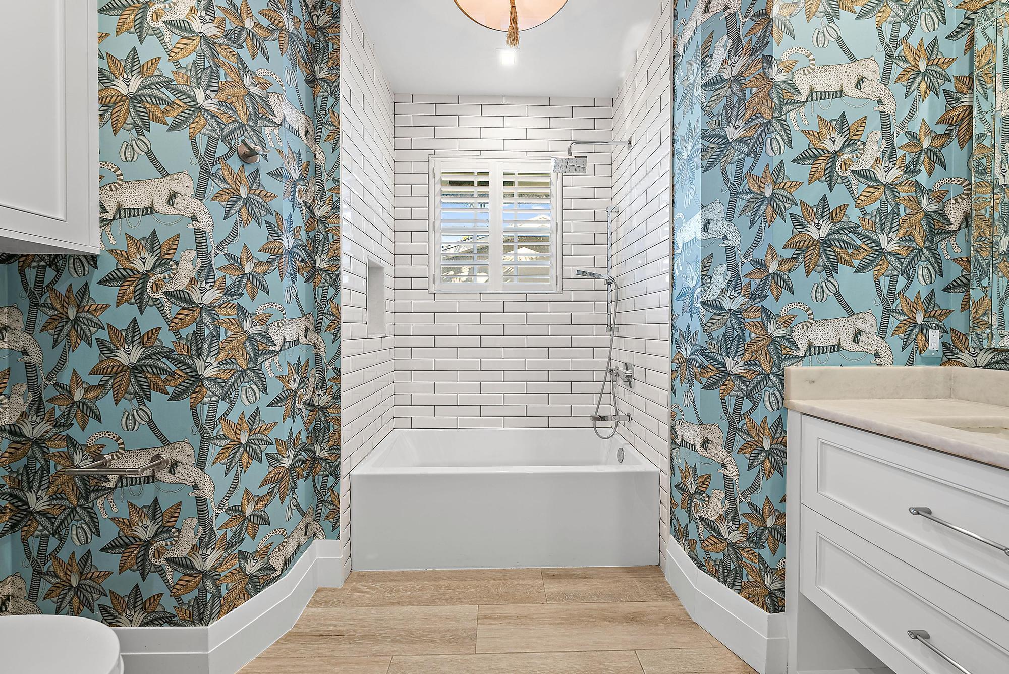 JUPITER INLET BEACH COLON - Residential