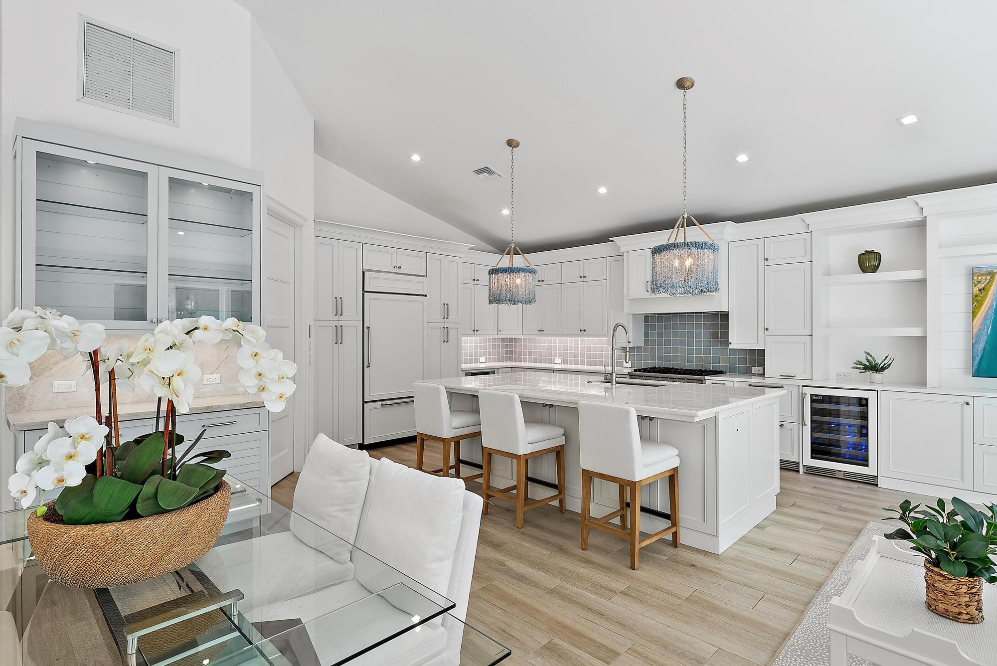 JUPITER INLET BEACH COLON - Residential