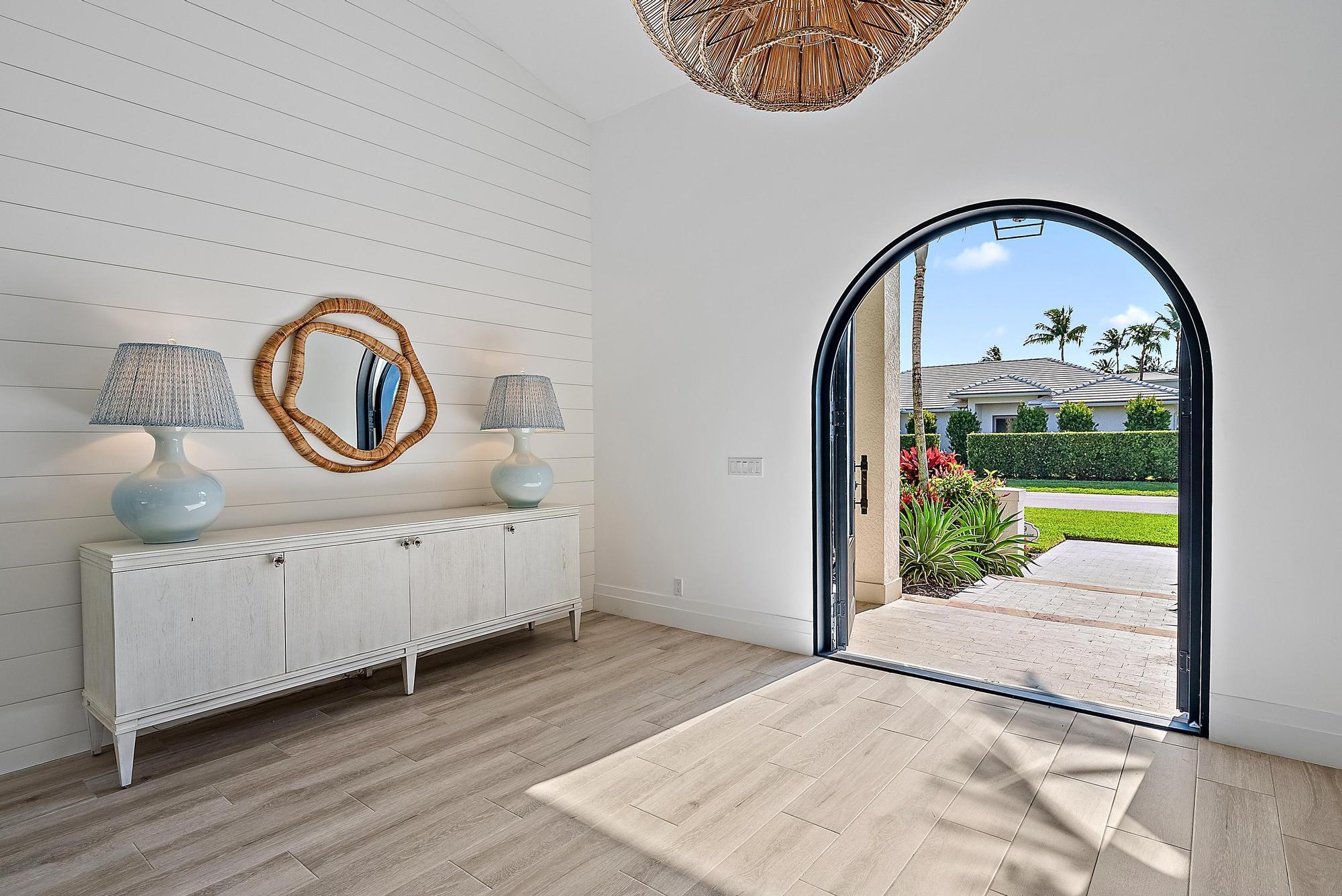 JUPITER INLET BEACH COLON - Residential