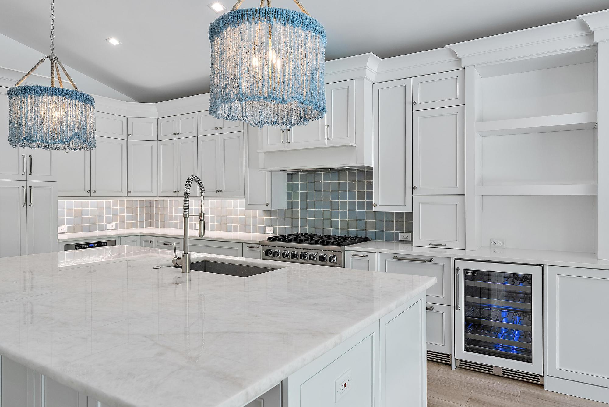 JUPITER INLET BEACH COLON - Residential