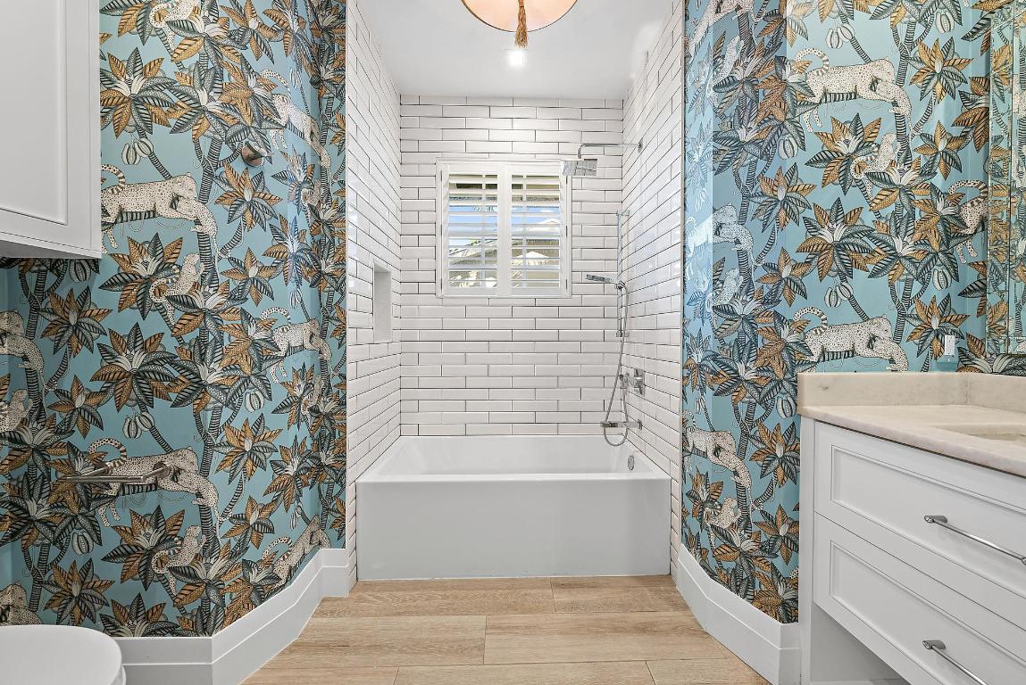 JUPITER INLET BEACH COLONY - Residential