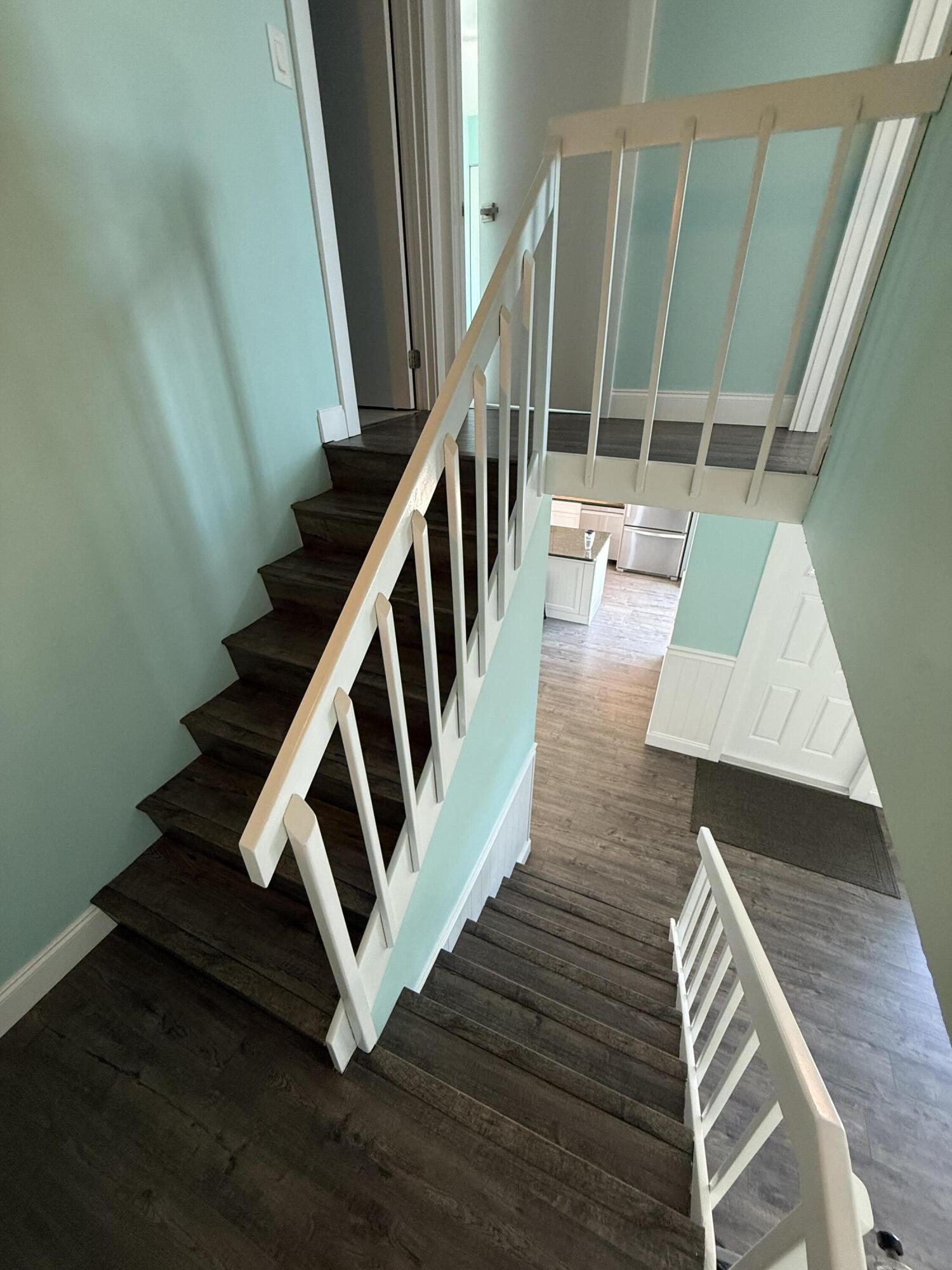 LAKESIDE - Residential