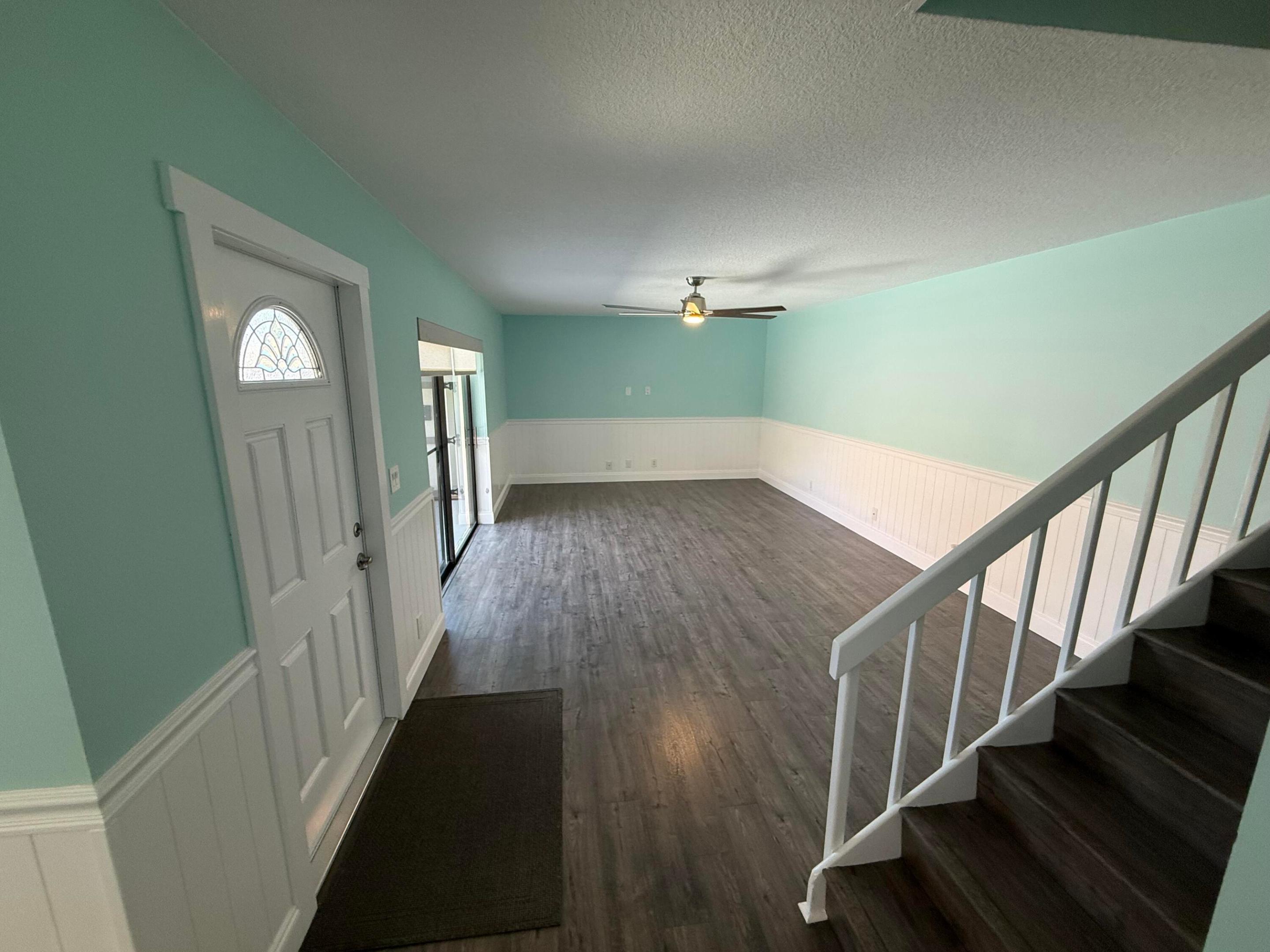 LAKESIDE - Residential