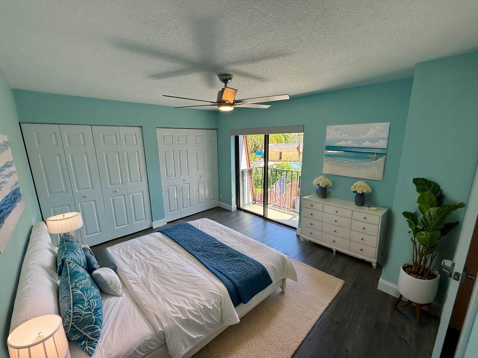 LAKESIDE - Residential