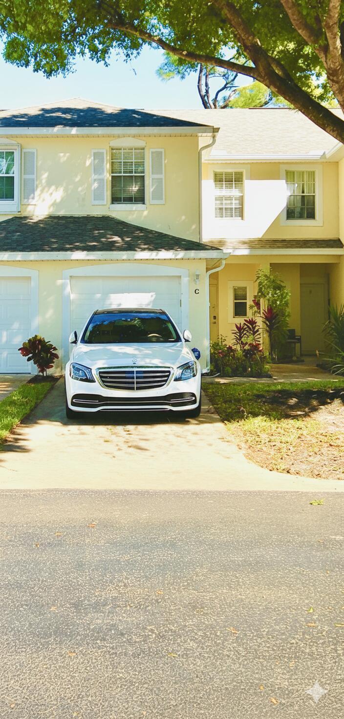 CHARTER CLUB OF PALM BEACH - Residential