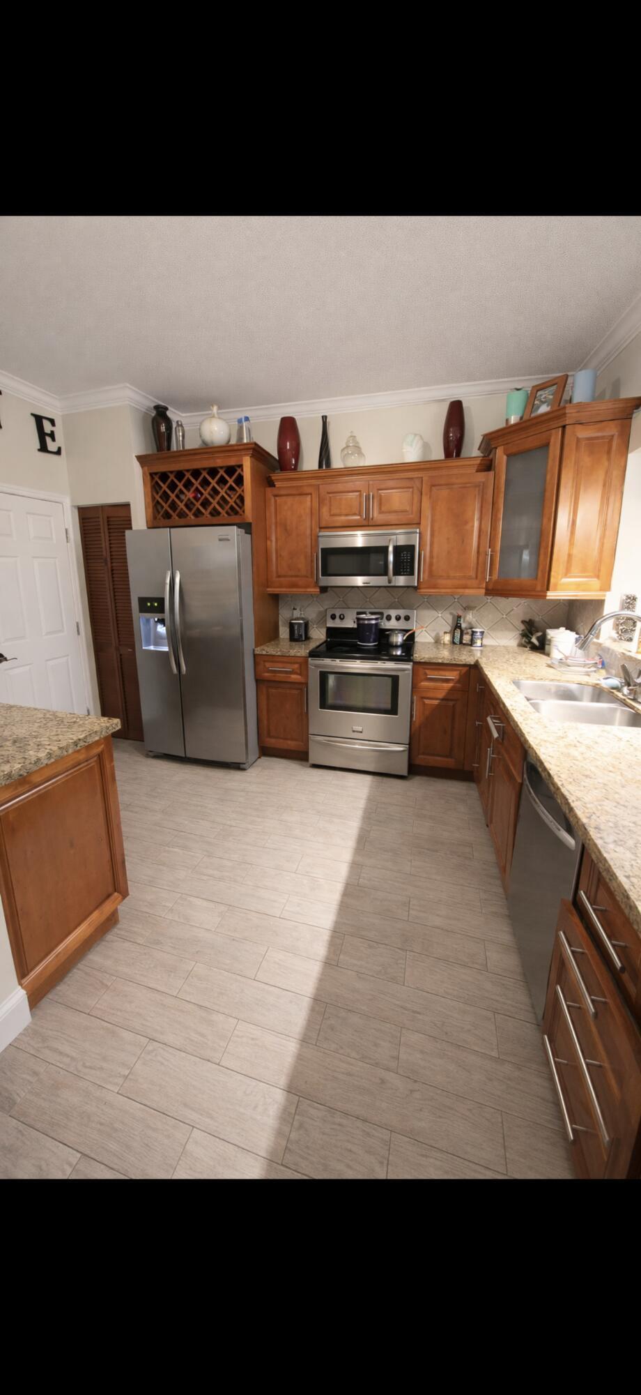 223 Foxtail Drive C