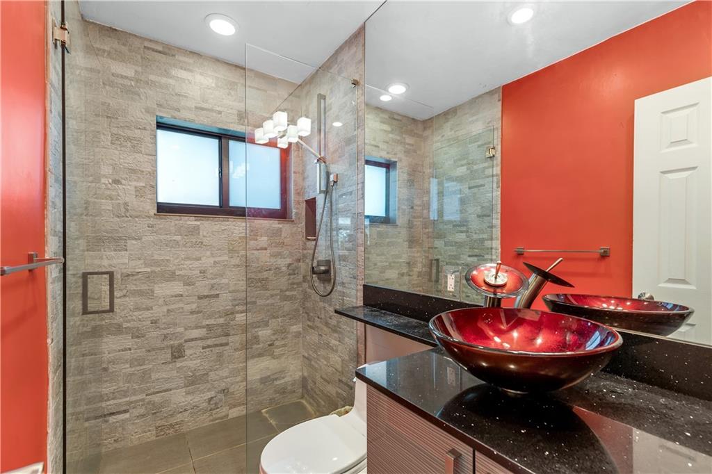 LAUDERDALE HARBORS SEC A - Residential Lease