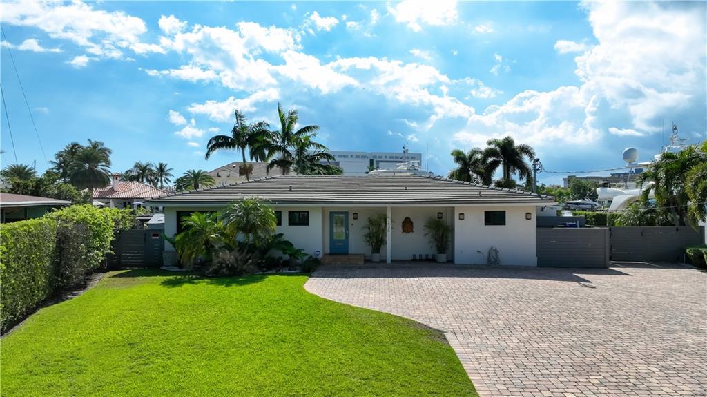 LAUDERDALE HARBORS SEC A - Residential Lease