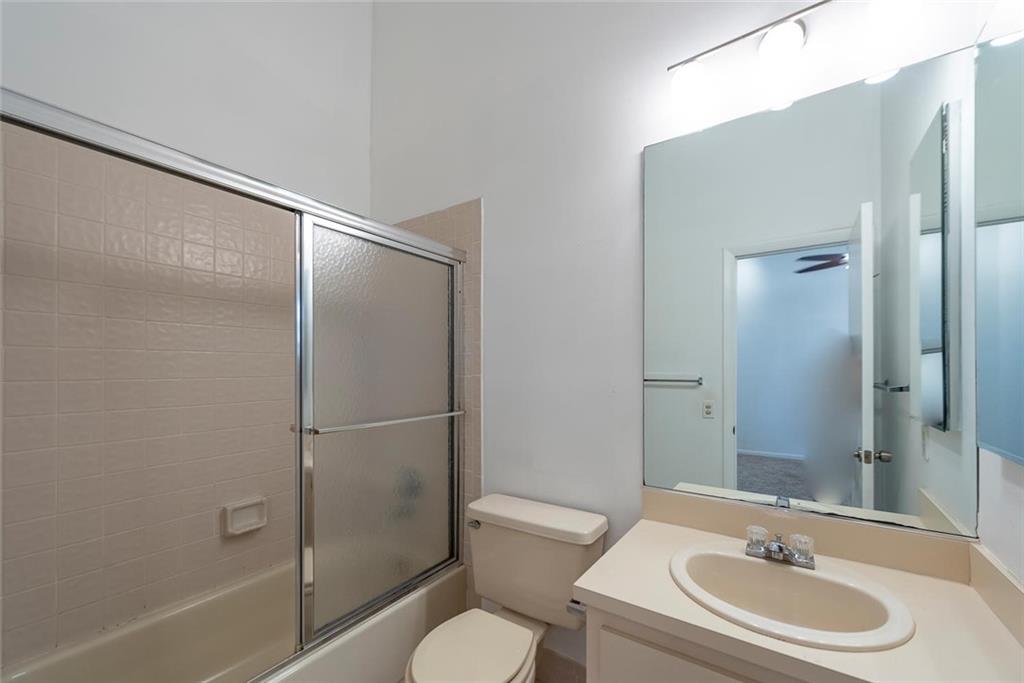 CARIBBEAN TOWNHOMES OF LA - Residential Lease