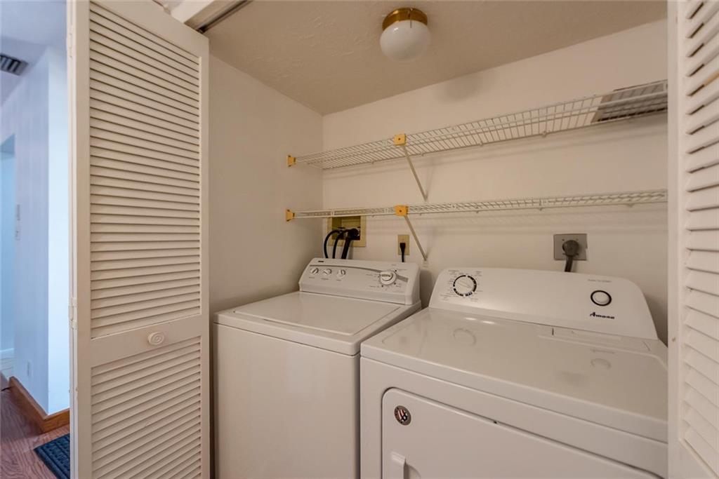 CARIBBEAN TOWNHOMES OF LA - Residential Lease