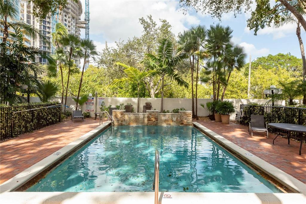 CARIBBEAN TOWNHOMES OF LA - Residential Lease