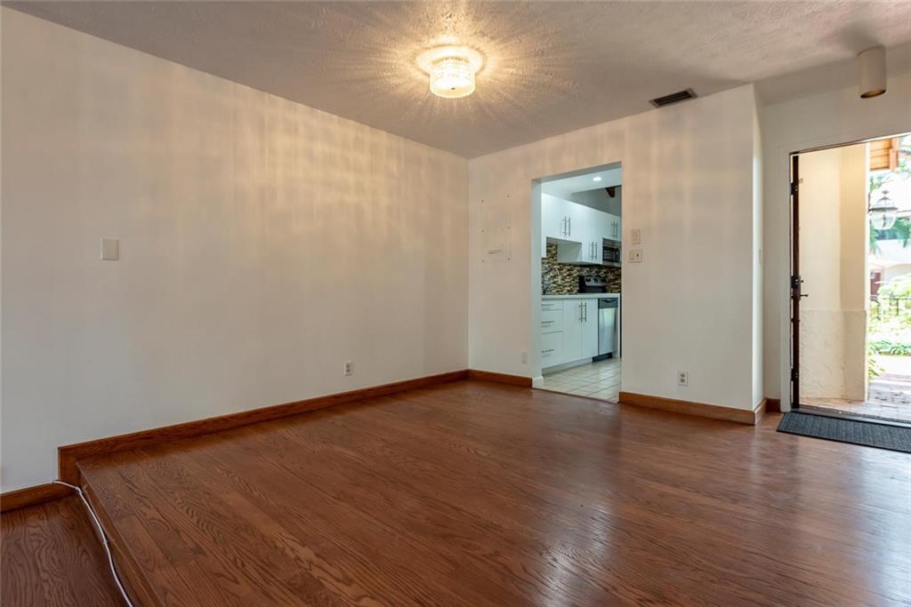 CARIBBEAN TOWNHOMES OF LA - Residential Lease