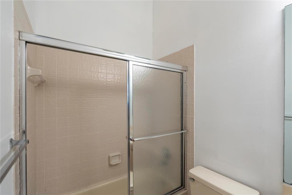 CARIBBEAN TOWNHOMES OF LA - Residential Lease