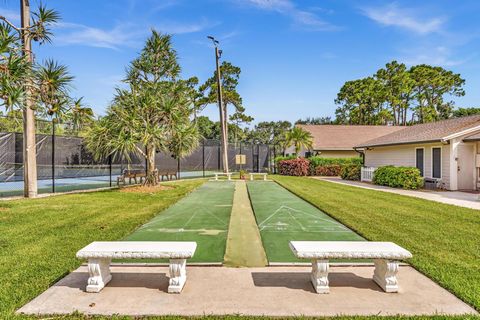 A home in Lake Worth