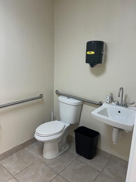 CONTRACTORS BUSINESS PARK - Commercial Lease