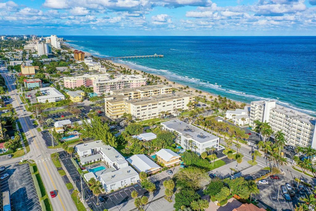 Photo of 2031 SE 5th Street #8, Deerfield Beach, FL 33441 (MLS # B26030062)