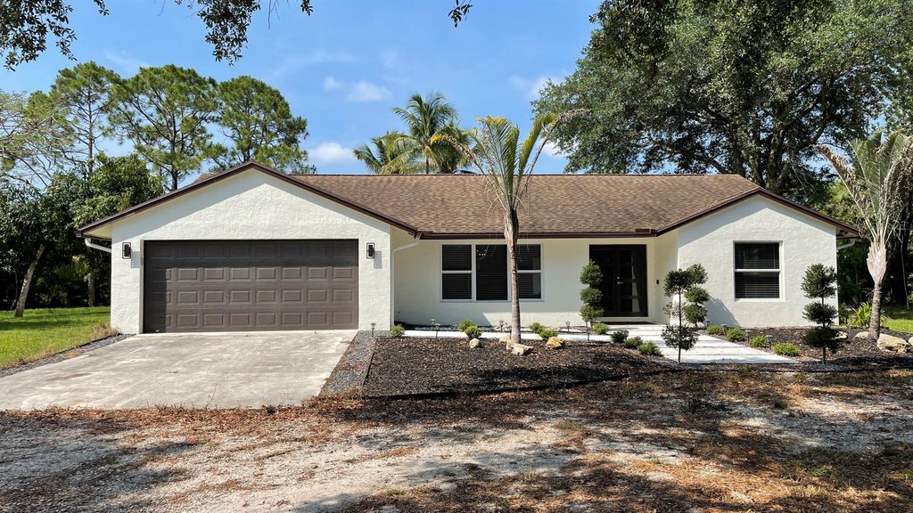Photo of 17548 32nd Lane N, Loxahatchee, FL 33470 (MLS # R11099822)