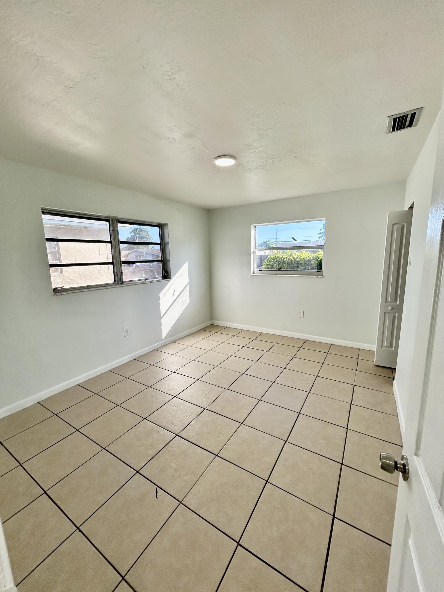 MIRAMAR SEC 16 - Residential Lease