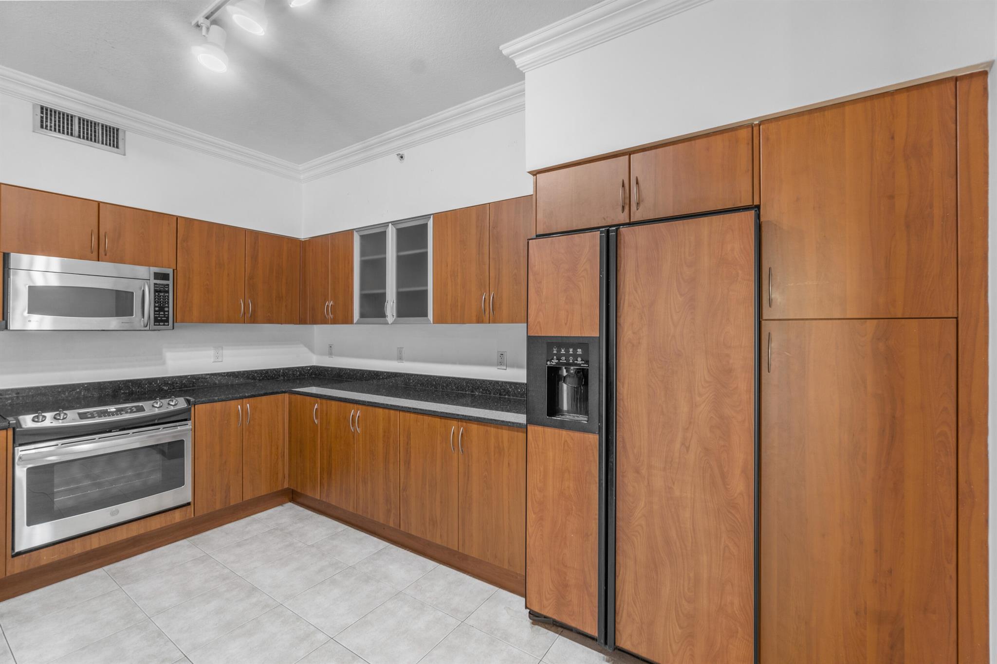 BOCA GRAND CONDO - Residential