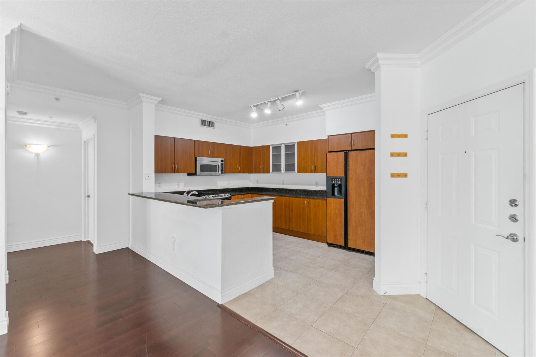 BOCA GRAND CONDO - Residential