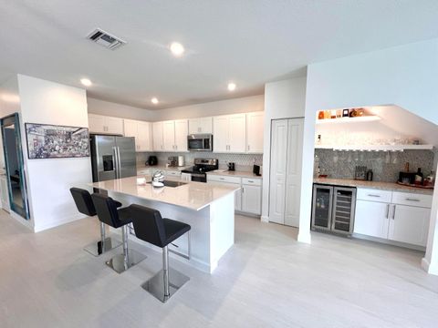 Tiny photo for 5409 Flannigan Way, Lake Worth, FL 33463 (MLS # B26010819)