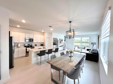 Tiny photo for 5409 Flannigan Way, Lake Worth, FL 33463 (MLS # B26010819)