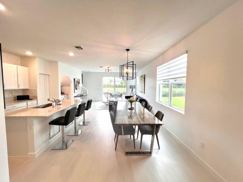 Tiny photo for 5409 Flannigan Way, Lake Worth, FL 33463 (MLS # B26010819)