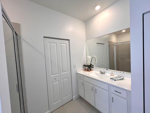 Tiny photo for 5409 Flannigan Way, Lake Worth, FL 33463 (MLS # B26010819)