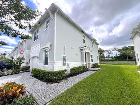 Tiny photo for 5409 Flannigan Way, Lake Worth, FL 33463 (MLS # B26010819)