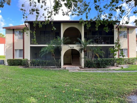 4941 Sable Pine Circle A2 West Palm Beach FL 33417