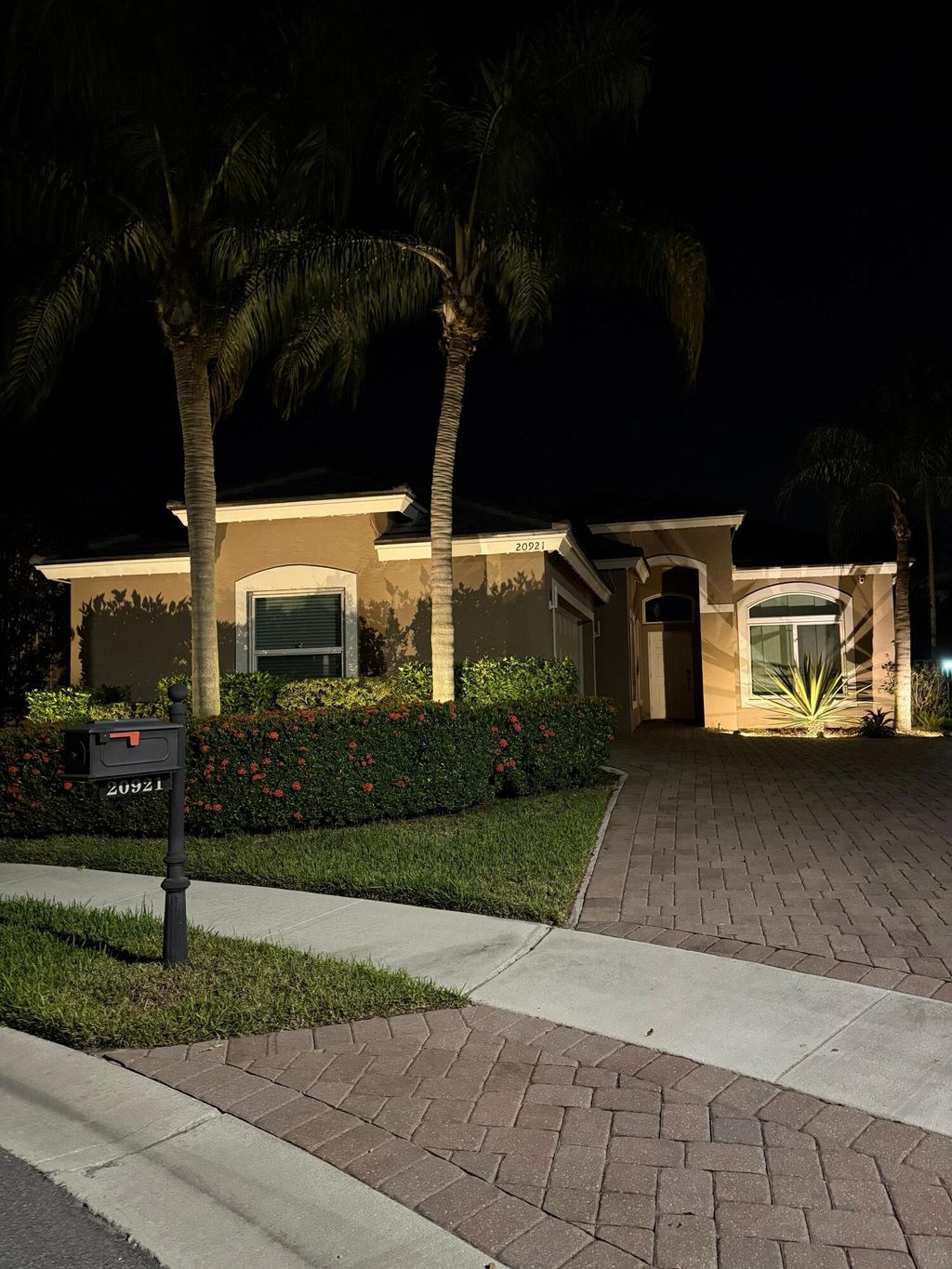 Photo of 20921 La Plata Court, Boca Raton, FL 33428 (MLS # R11129404)