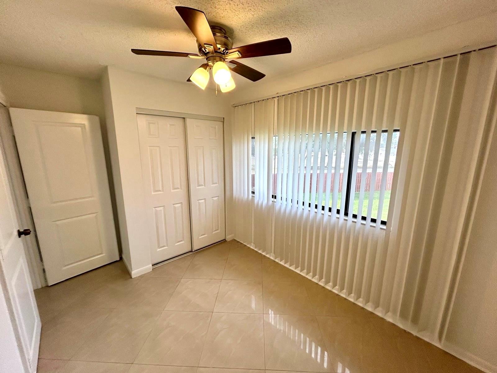 Royale Gardens - Residential