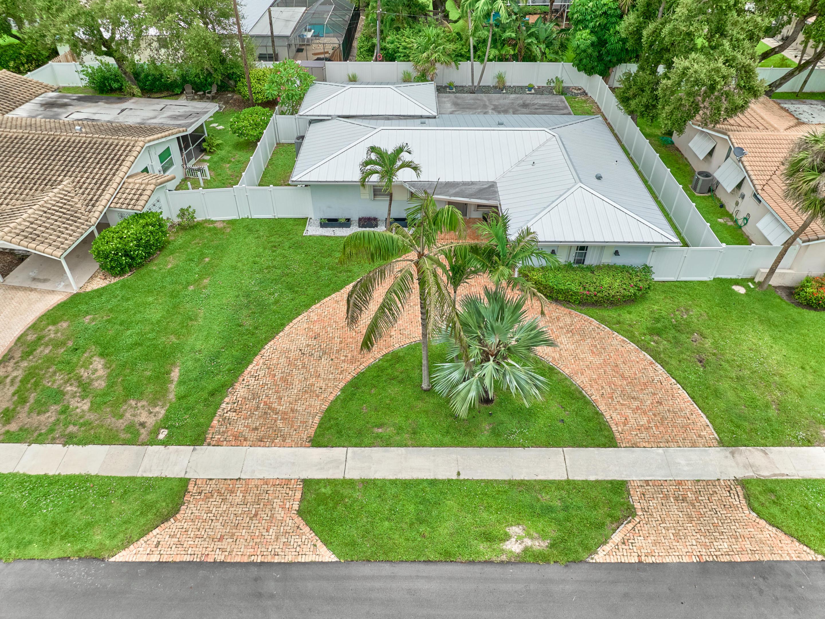 683 SW 2ND Street