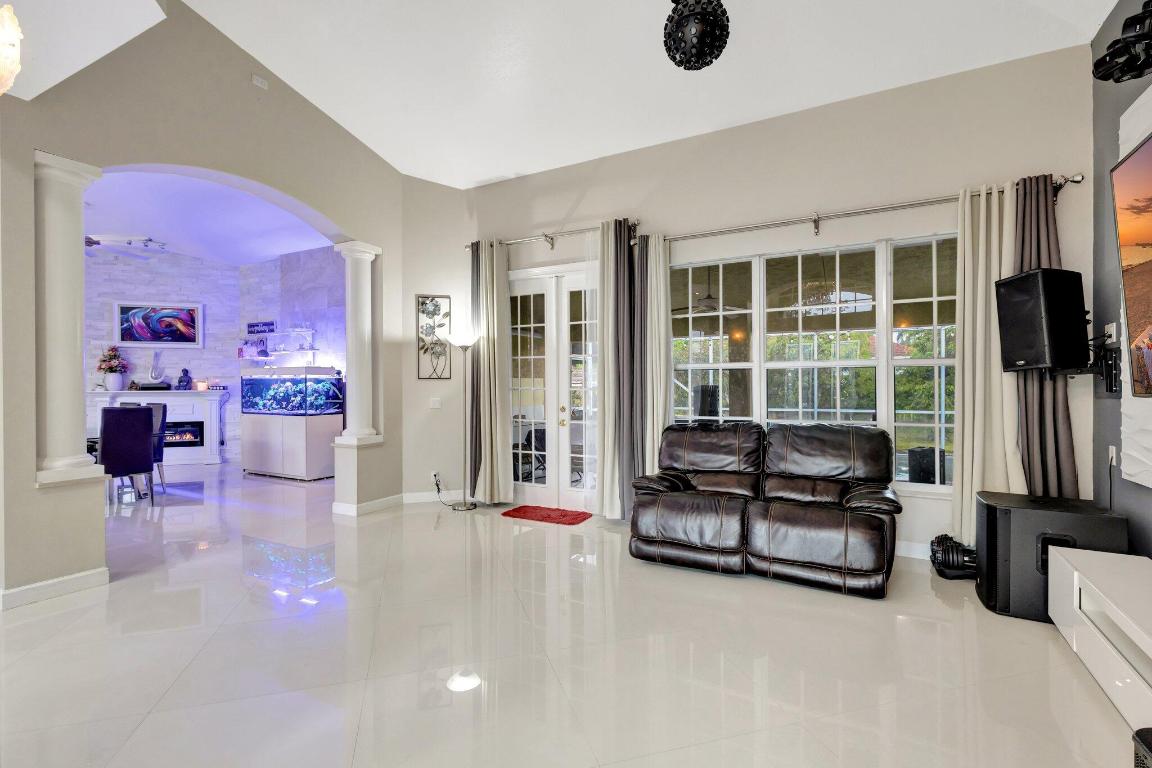 The Acreage - Residential