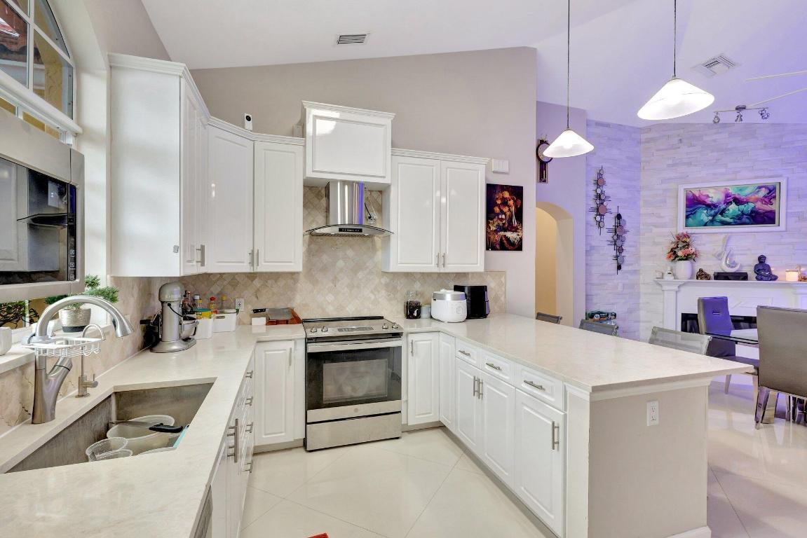 The Acreage - Residential