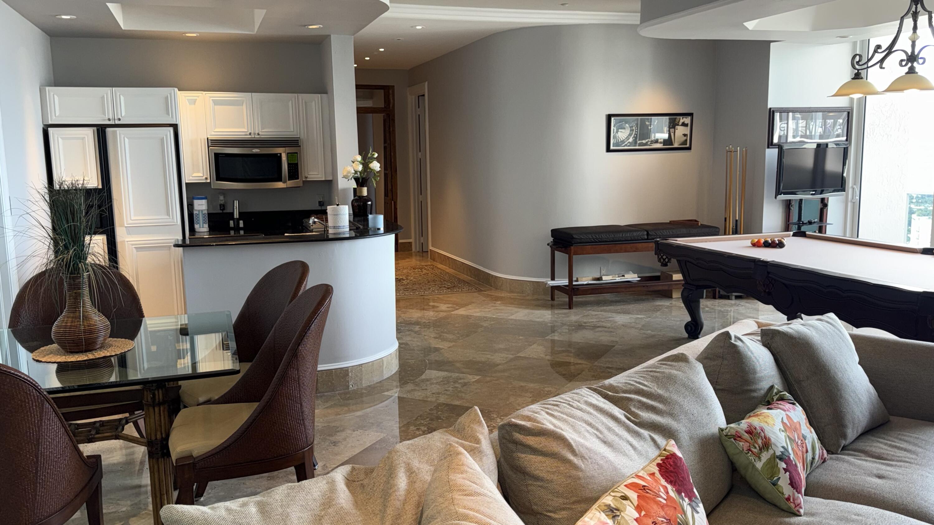 LHERMITAGE I CONDOMINIUM - Residential Lease