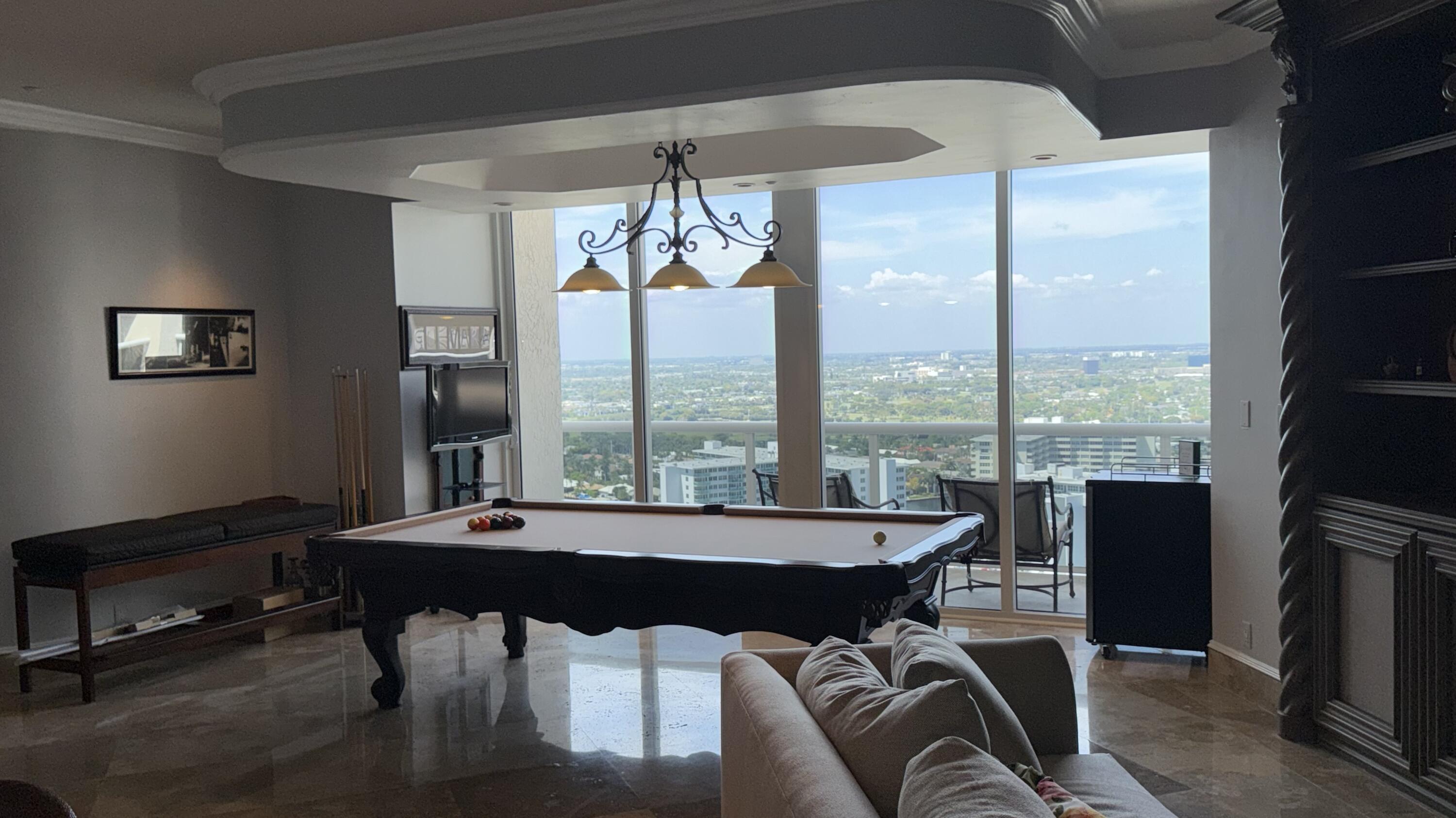 LHERMITAGE I CONDOMINIUM - Residential Lease