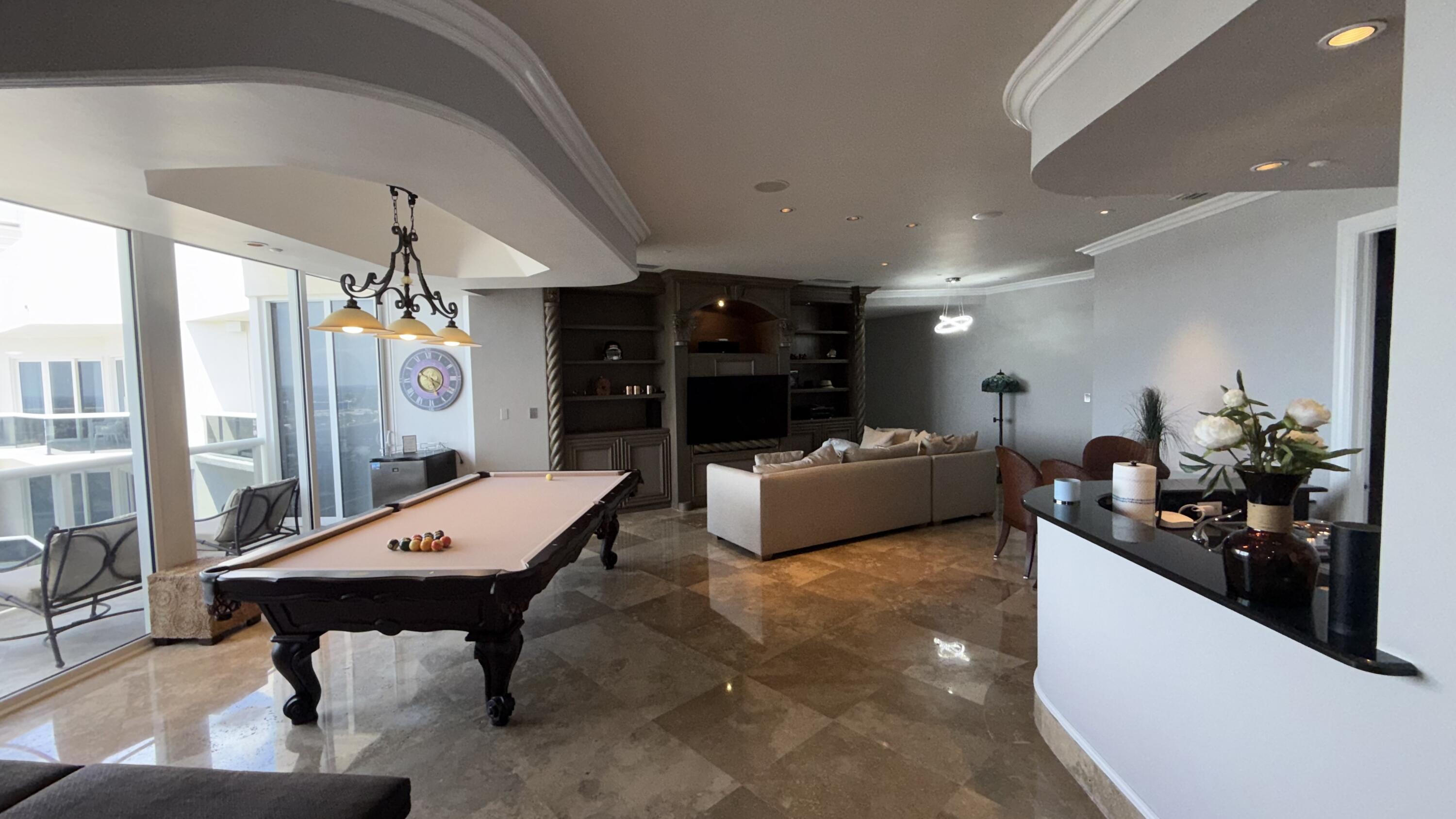 LHERMITAGE I CONDOMINIUM - Residential Lease