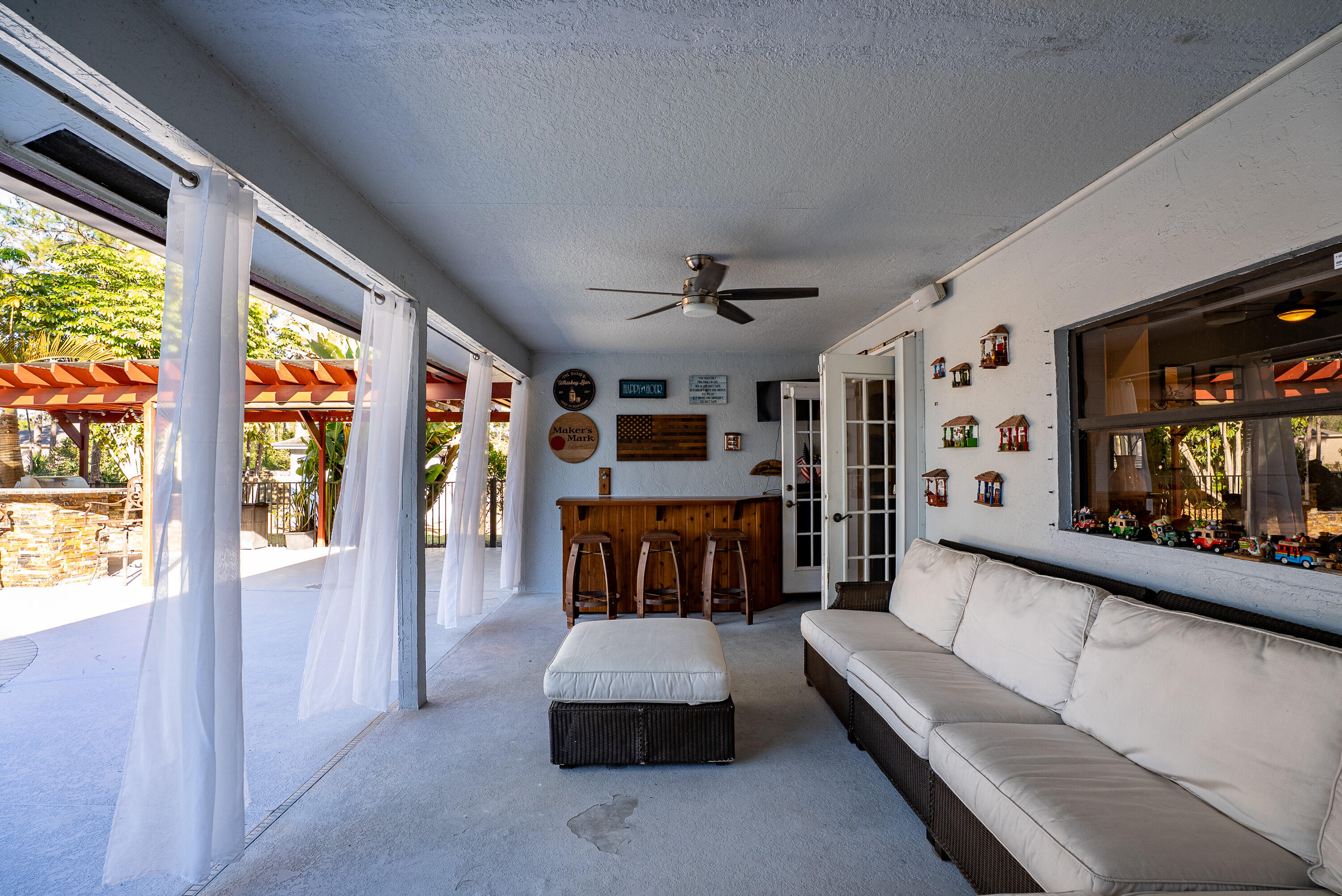 Loxahatchee Acreage - Residential