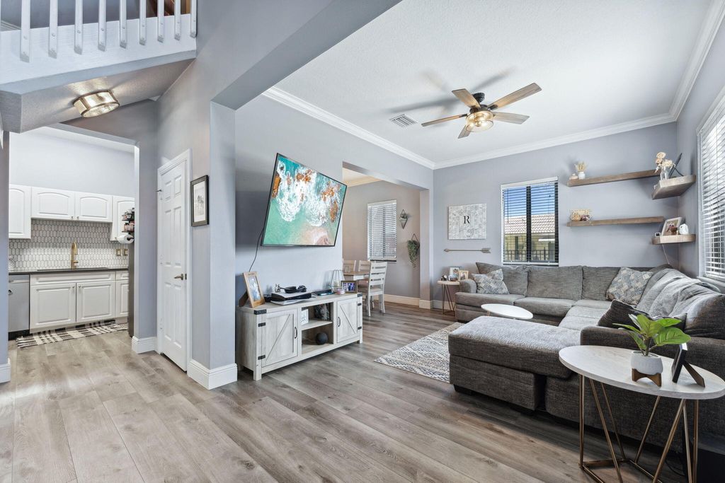 Photo of 2400 Venetian Way, Boynton Beach, FL 33426 (MLS # R10960577)