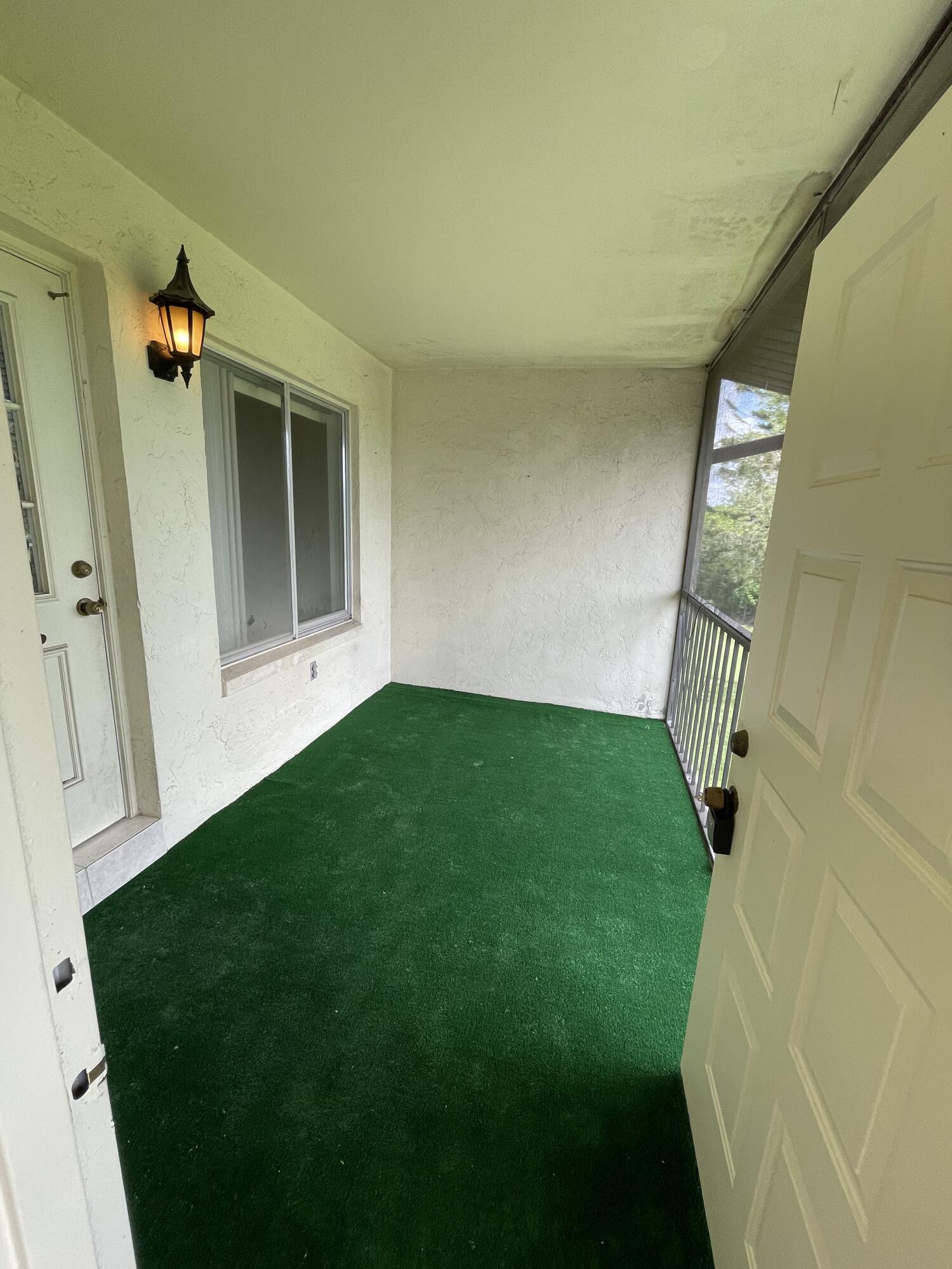 PINE RIDGE AT HAVERHILL CONDO - Residential Lease