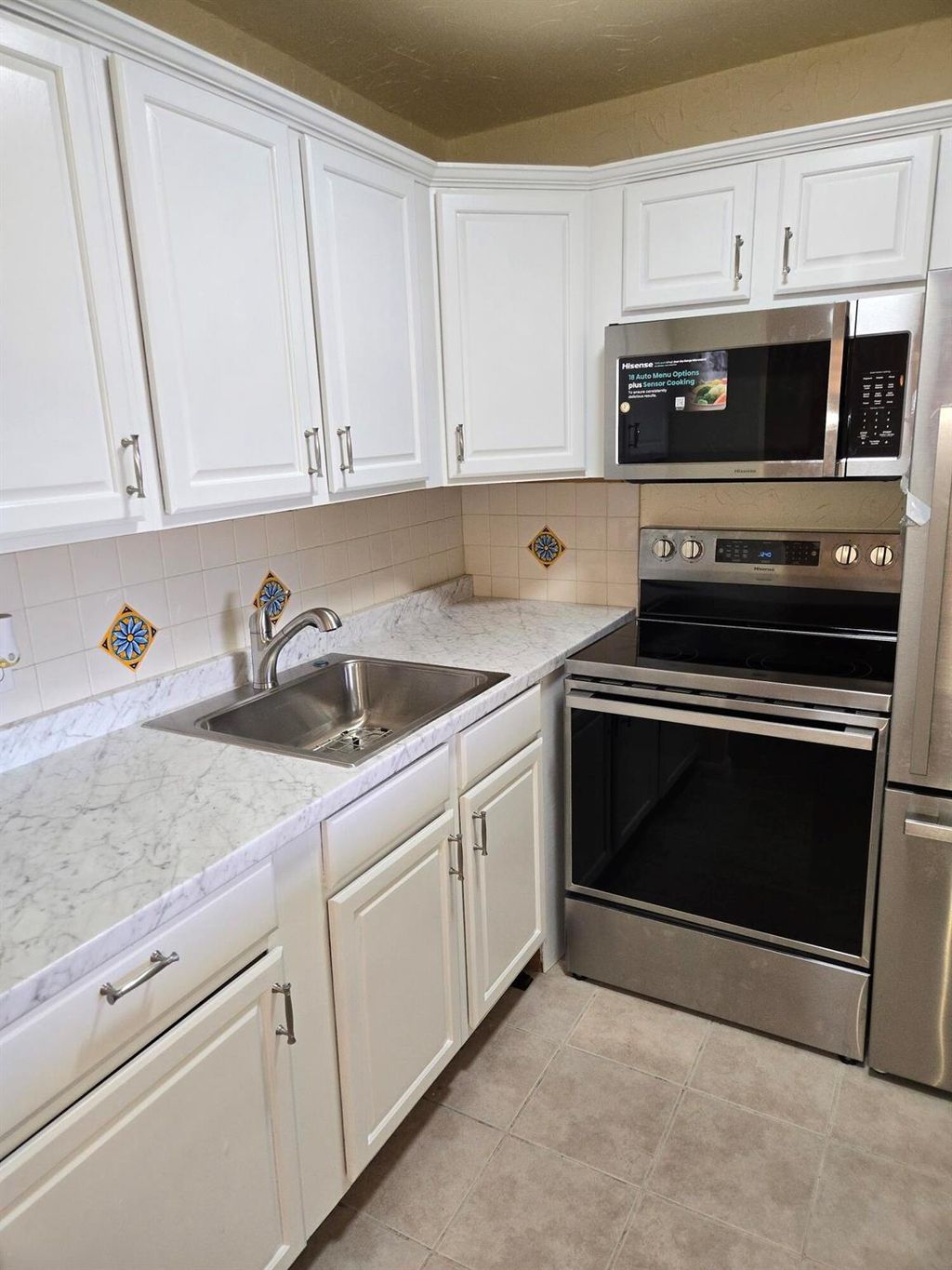 Photo of 290 Chatham O, West Palm Beach, FL 33417 (MLS # R11149649)