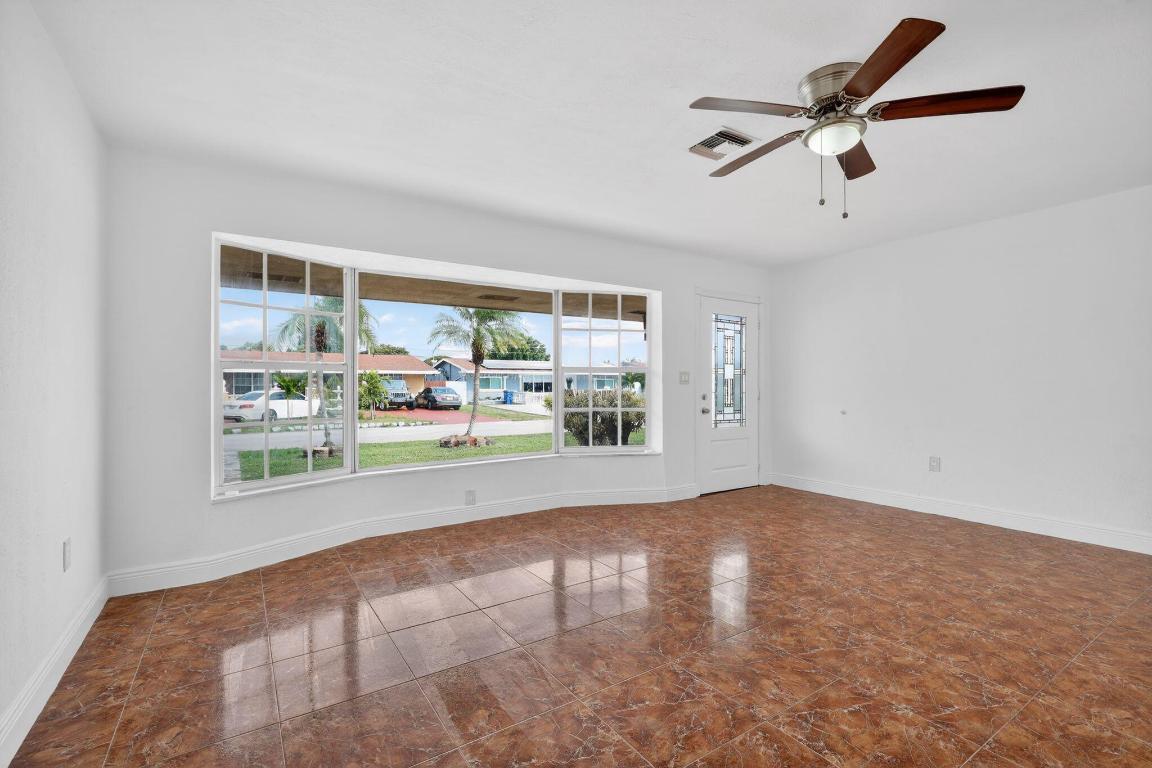 MIRAMAR SEC 14 - Residential