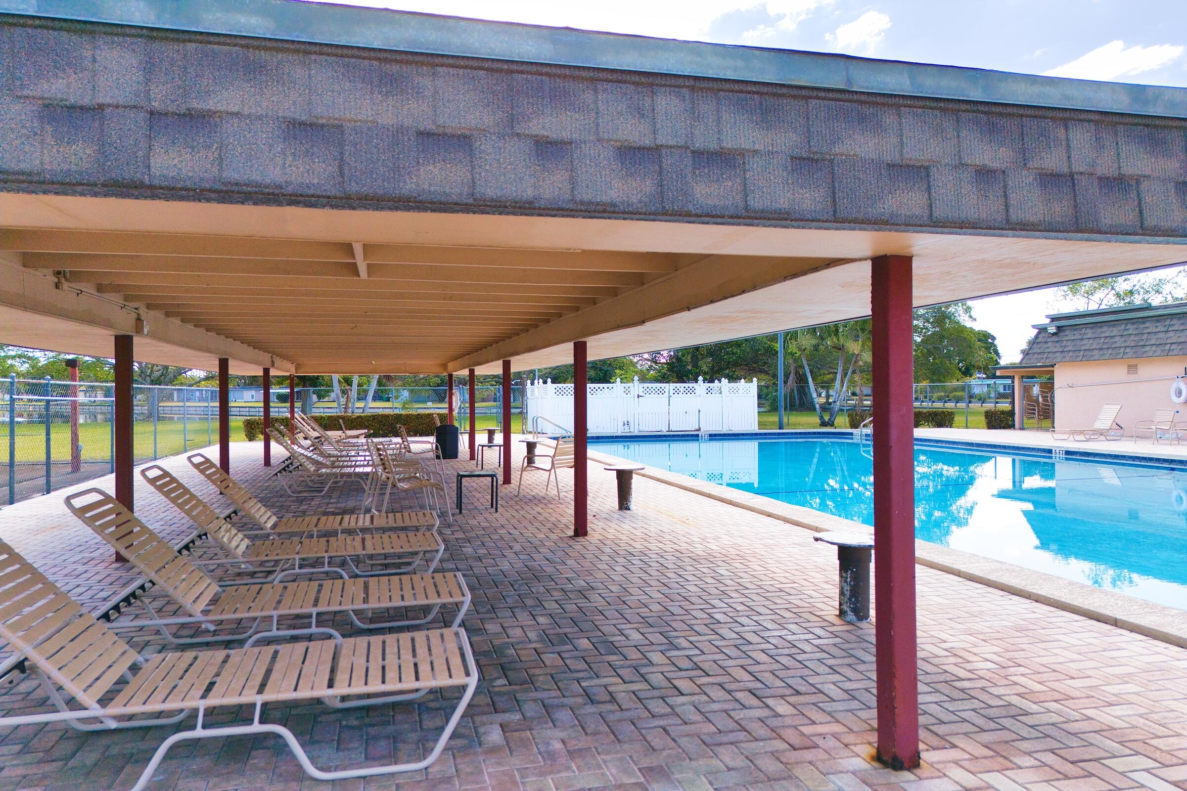 MAINLANDS OF TAMARAC LAKE - Residential