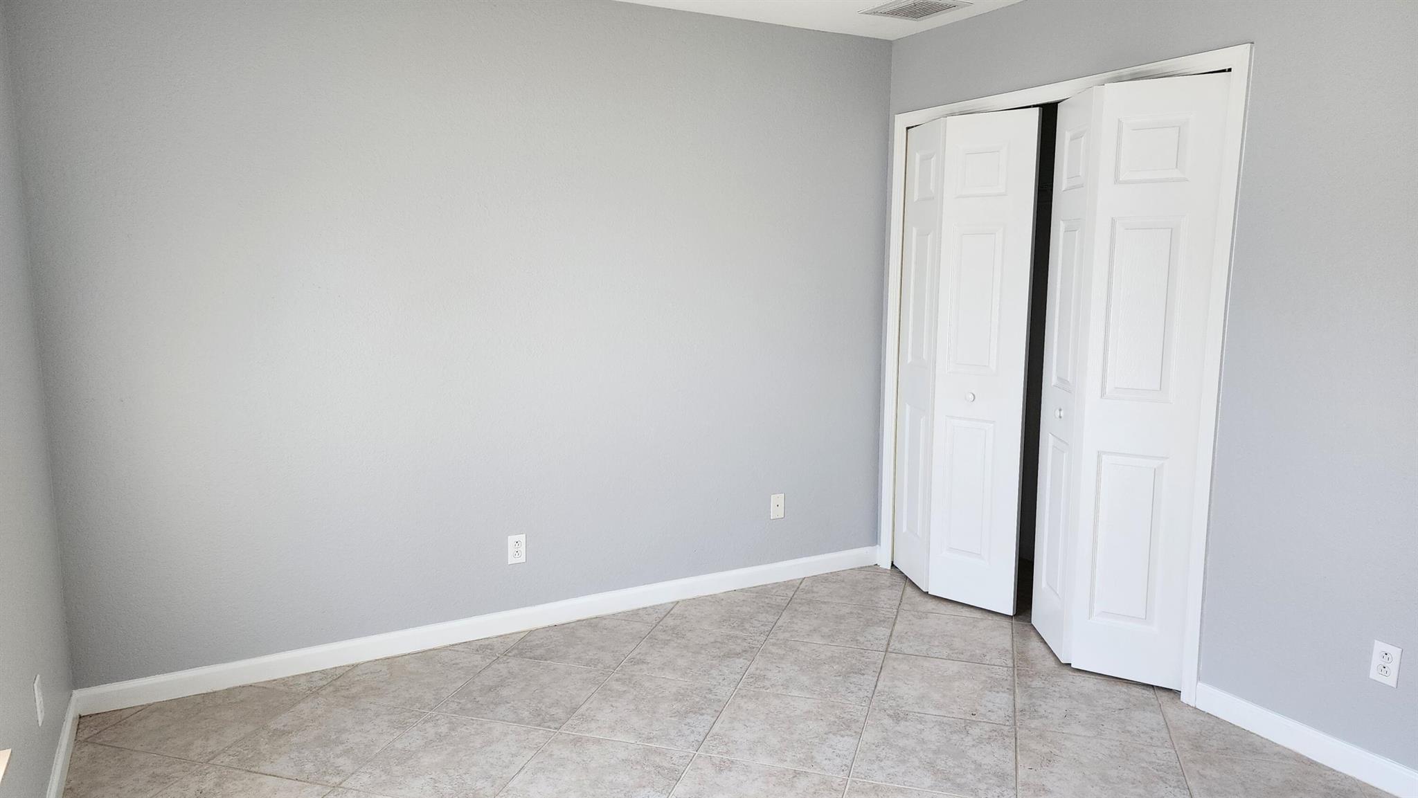 PORT ST LUCIE SECTION 44 - Residential Lease
